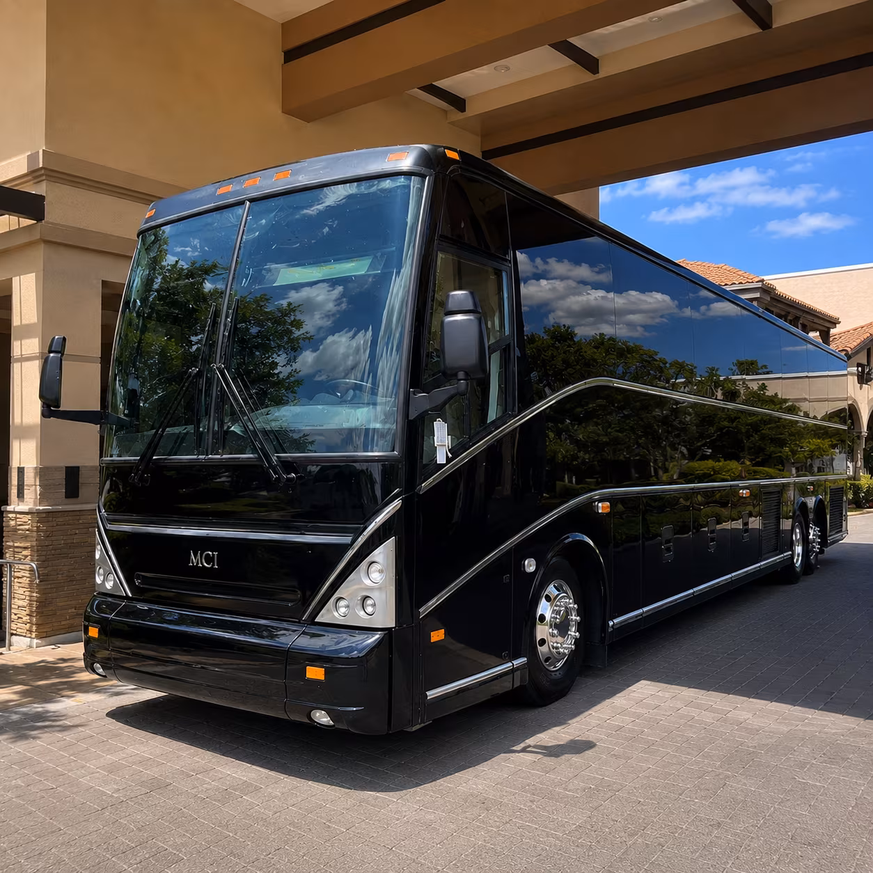 set up a recurring employee shuttle along the parkway boulevard corridor